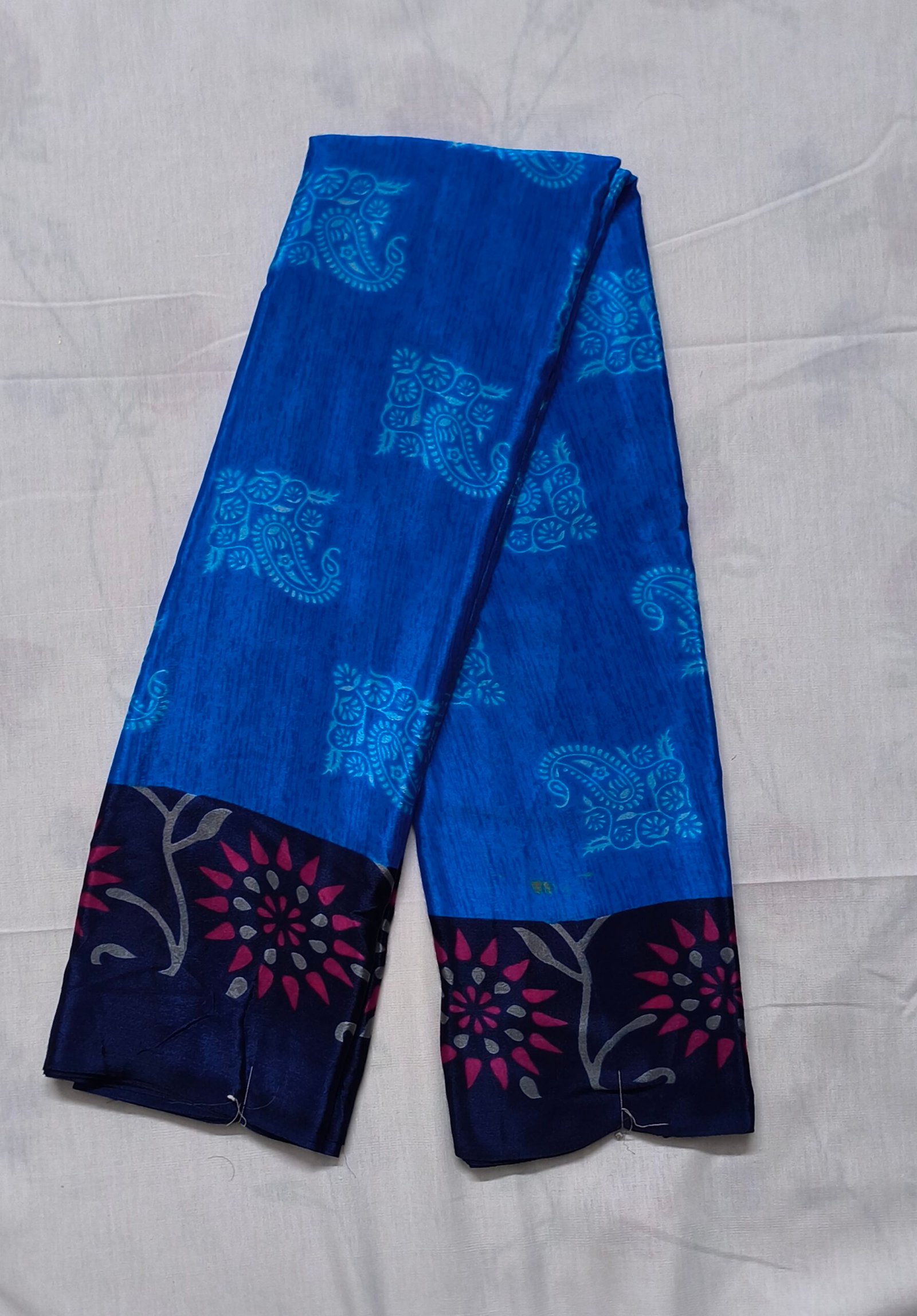 Electric Blue Chiffon Saree - Image 2